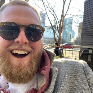 Meet your Posher, Jamie